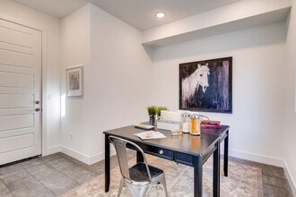 2260 W Powers Ave in Littleton, CO - Building Photo - Building Photo