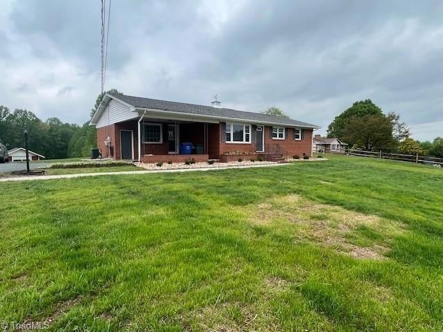 318 Welch Rd in Mount Airy, NC - Building Photo - Building Photo
