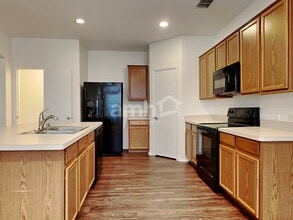 1140 Jamie Dr in Grand Prairie, TX - Building Photo - Building Photo