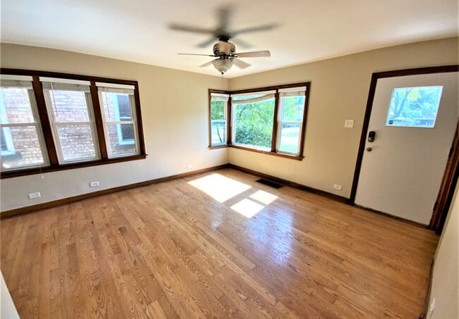 3231 Park Ave in Brookfield, IL - Building Photo - Building Photo