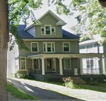 293 Dartmouth St in Rochester, NY - Building Photo