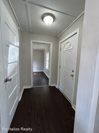 2062 Andrews St photo'