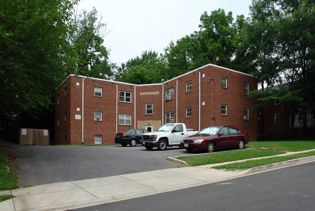 6124 41st Ave in Hyattsville, MD - Building Photo