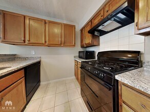 4159 Amir St in Houston, TX - Building Photo - Building Photo