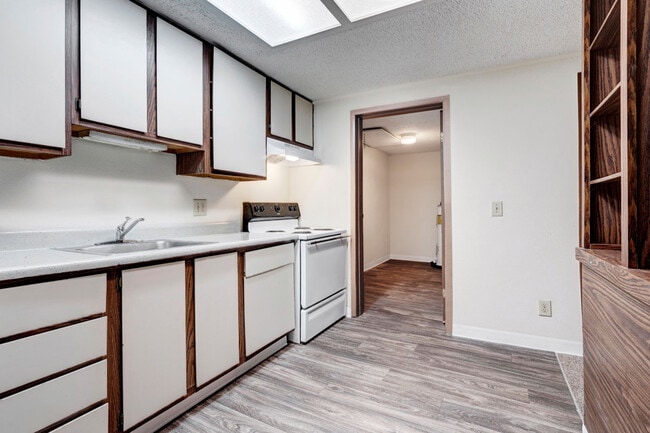 Bridgepoint in Jacksonville, FL - Building Photo - Building Photo