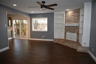 15426 Peermont St in Houston, TX - Building Photo - Building Photo