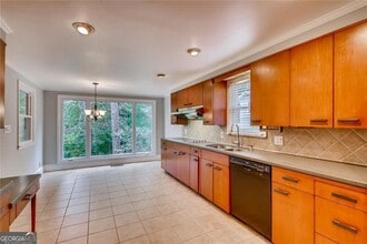 1719 Ridgewood Dr NE in Atlanta, GA - Building Photo - Building Photo