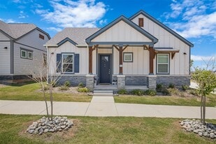 7205 Rustle Rd in Fort Worth, TX - Building Photo