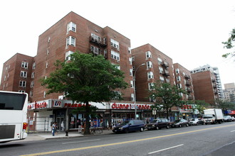 134-54 Maple Ave in Flushing, NY - Building Photo - Building Photo