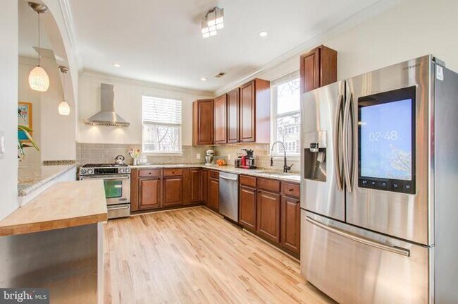 7124 9th St NW in Washington, DC - Building Photo - Building Photo