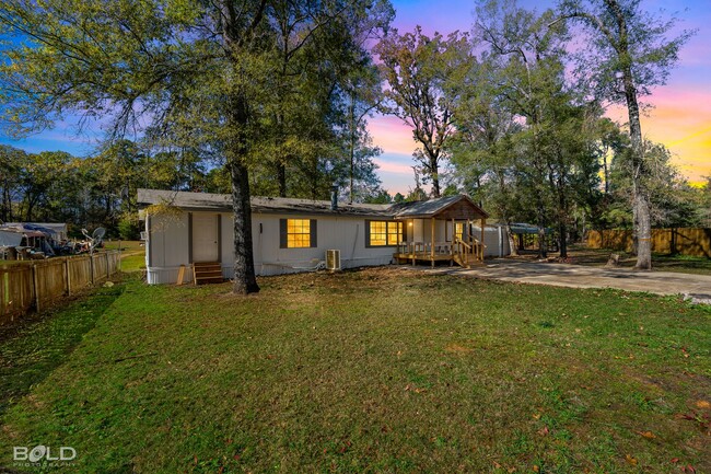 580 Trails End in Haughton, LA - Building Photo - Building Photo