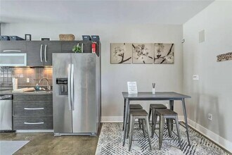 1300 DeKalb Ave NE in Atlanta, GA - Building Photo - Building Photo