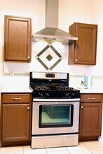 1103 Madrone Trail in Leander, TX - Foto de edificio - Building Photo