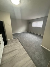 1804 Woodlawn Ave NW in Canton, OH - Building Photo - Building Photo