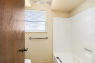 16526 Walnut Springs Ln in Magnolia, TX - Building Photo - Building Photo