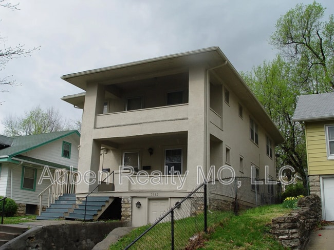 5342 Park Ave in Kansas City, MO - Building Photo - Building Photo