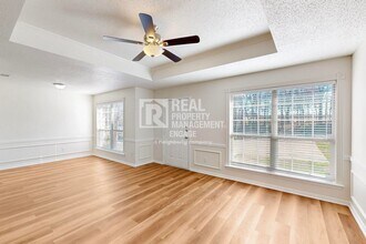 404 Truman St in Arlington, TX - Building Photo - Building Photo