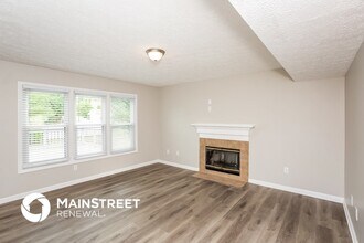 10702 Palmyra Ct in Indianapolis, IN - Building Photo - Building Photo