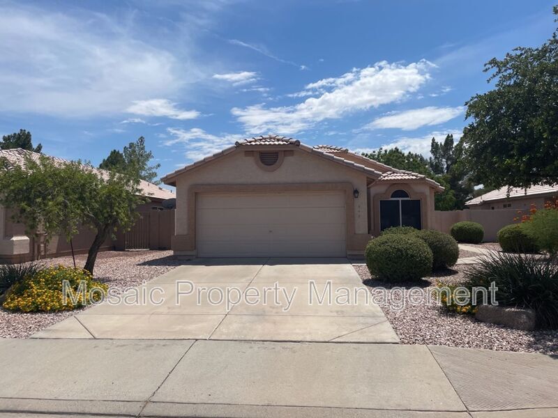 643 W Baylor Ln in Gilbert, AZ - Foto de edificio