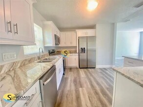 1419 NE 25th Pl in Ocala, FL - Foto de edificio - Building Photo