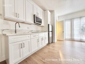 4231 Leimert Blvd, Unit 2 in Los Angeles, CA - Building Photo - Building Photo