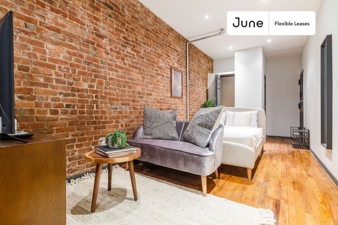 1626 Second Avenue in New York, NY - Building Photo