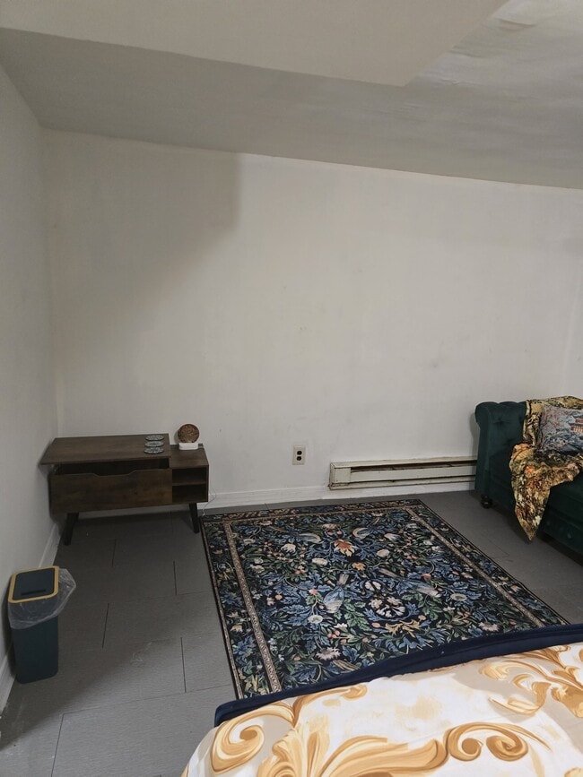 2590 Cranston Rd, Unit 1B in Philadelphia, PA - Building Photo - Building Photo