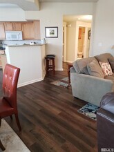 1325 S Meadows Pkwy in Reno, NV - Building Photo - Building Photo