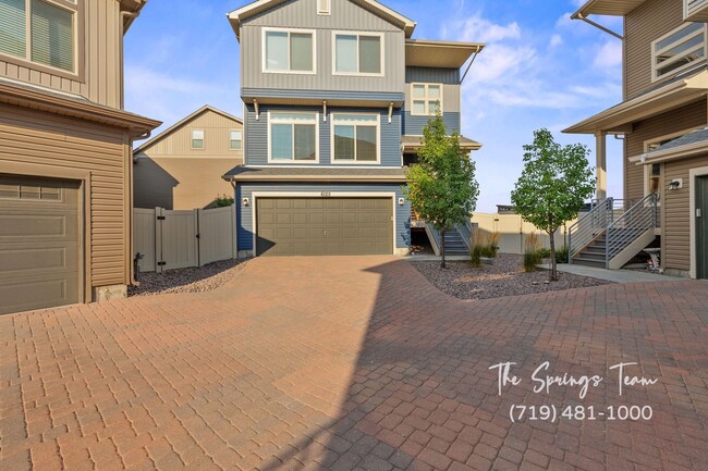 property at 6125 Ashmore Ln