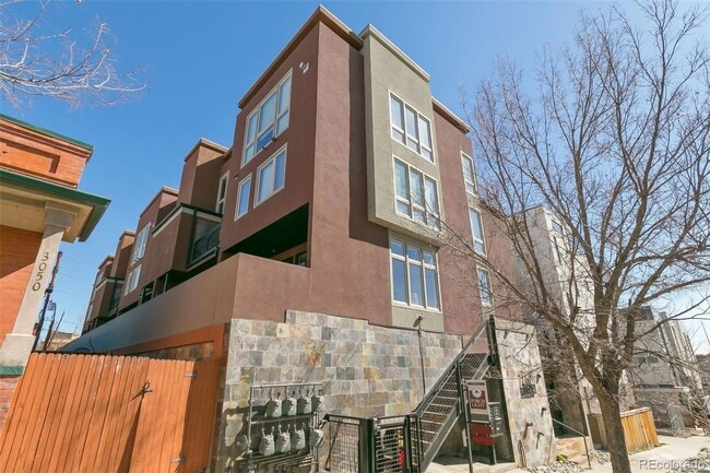 property at 3040 Zuni St