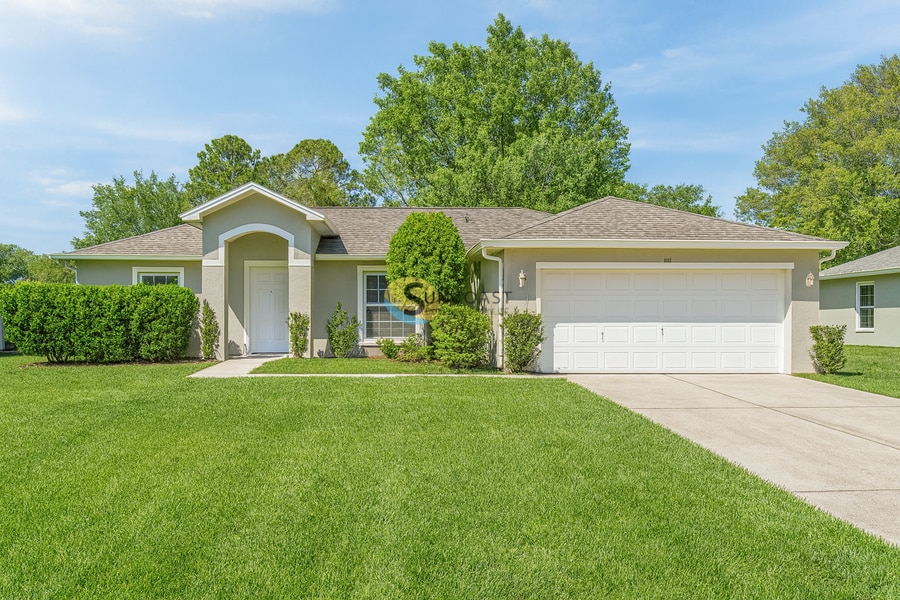 61 Raleigh Dr in Palm Coast, FL - Building Photo