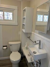 642 N Main St-Unit -B in Brewer, ME - Building Photo - Building Photo