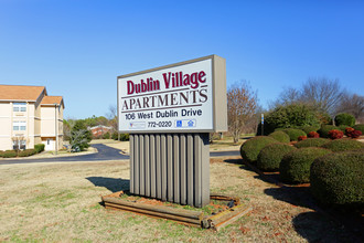 Dublin Village in Madison, AL - Foto de edificio - Building Photo