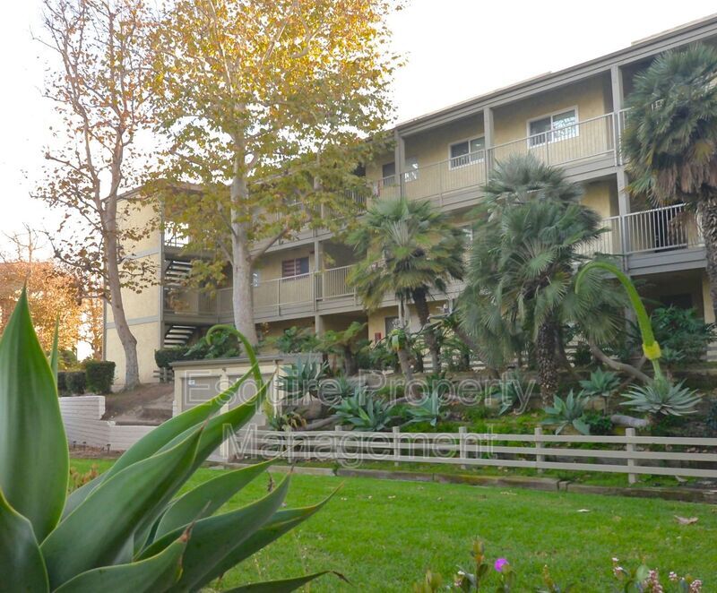 624 Sunfish Way in Port Hueneme, CA - Building Photo