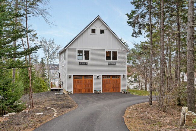 77 Linekin Rd in Boothbay Harbor, ME - Building Photo - Building Photo
