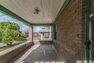 912 E 31st St in Kansas City, MO - Building Photo - Building Photo