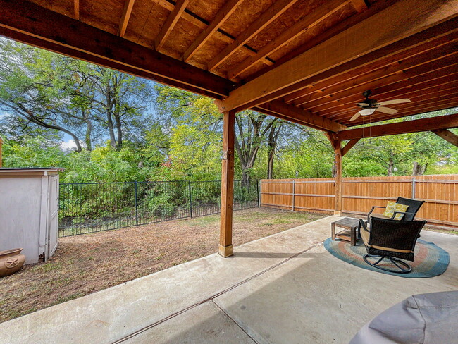 16333 Cowboy Trail in Justin, TX - Building Photo - Building Photo