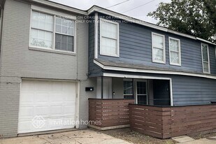 403 E Standifer St in McKinney, TX - Building Photo