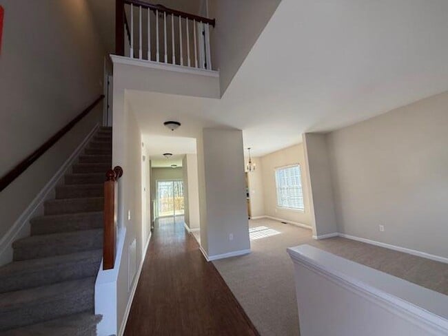 201 Holmby Ct in Holly Springs, NC - Building Photo - Building Photo
