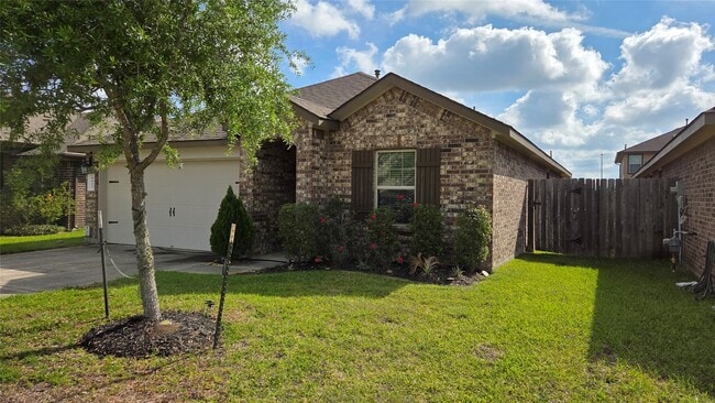 8023 Ecru Ln in Rosharon, TX - Building Photo - Building Photo