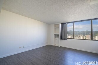 444 Niu St in Honolulu, HI - Building Photo - Building Photo
