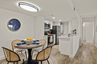 Brantley Pines Apartments in Ft. Myers, FL - Building Photo - Building Photo