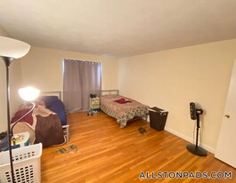 75 Gardner St, Unit 10 in Boston, MA - Building Photo