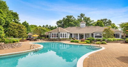 MAA Prosperity Creek in Charlotte, NC - Foto de edificio - Building Photo