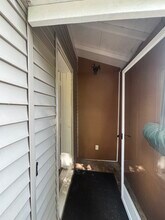 130 Grafton Ave, Unit 130 Floor 2 in Alma, MI - Building Photo - Building Photo