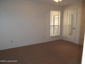 6007 14th St in Lubbock, TX - Building Photo - Building Photo