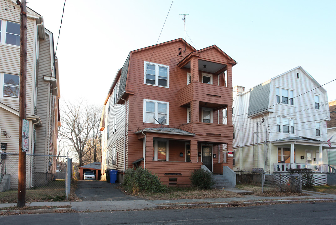 679 Garden St in Hartford, CT - Building Photo