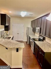 166 Granite Way in Newnan, GA - Building Photo - Building Photo