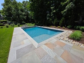 408 S Pleasant Ave in Ridgewood, NJ - Building Photo - Building Photo