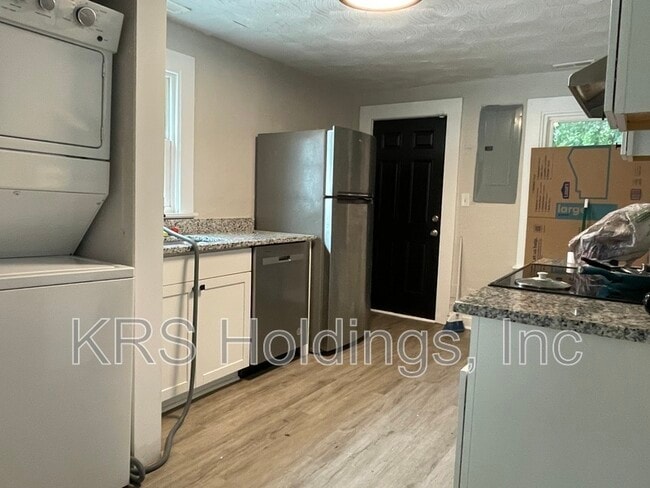 839 21st St in Newport News, VA - Building Photo - Building Photo